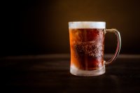 Twee glazen alcohol minder per week, en je kankerkans daalt