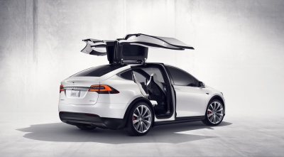 Daar is hij dan: de Tesla Model X